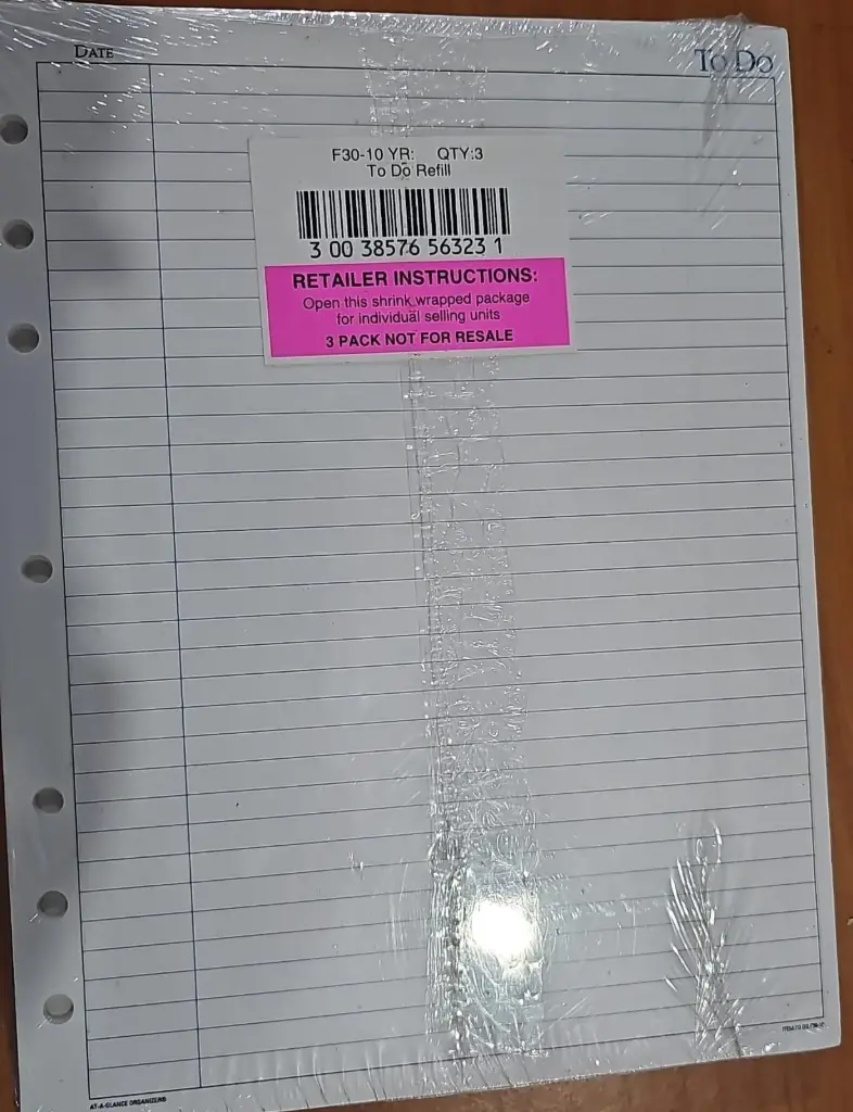 [F30-10] 3pc - ورق كلاسير مسطر 32 ورقة 