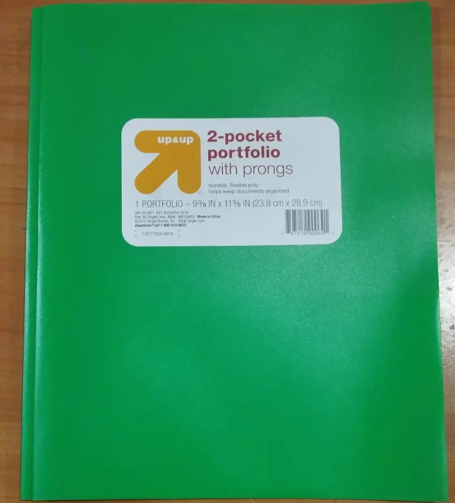 فايل بلاستك جيبة ملون