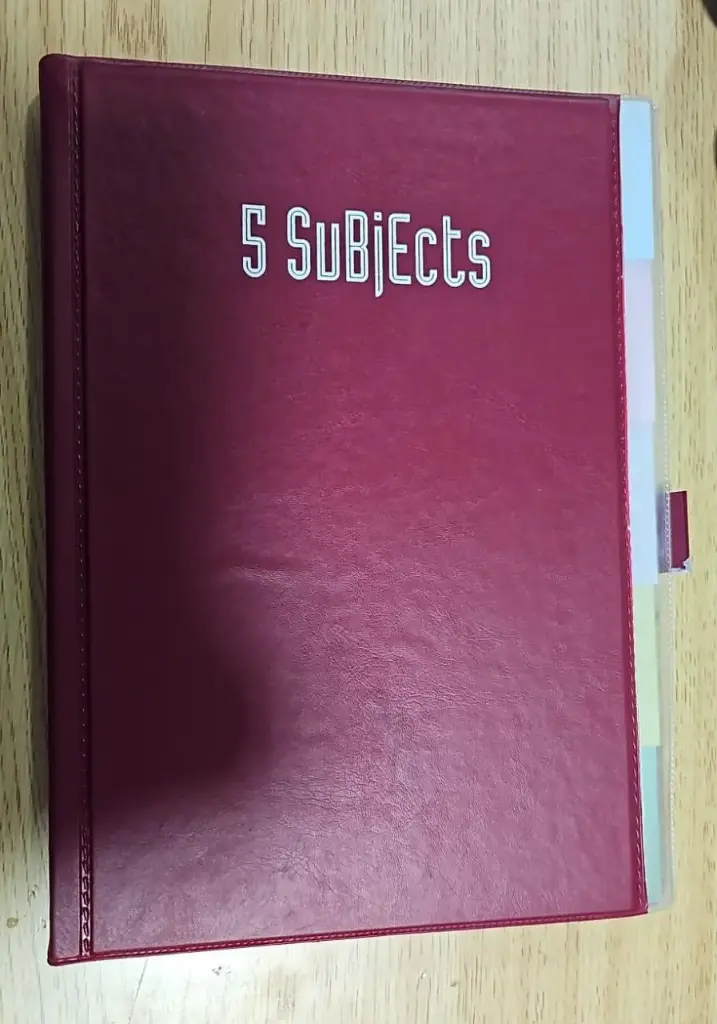 دفتر مجلد 5 مواضيع 144 ورقة عربي/حساب///